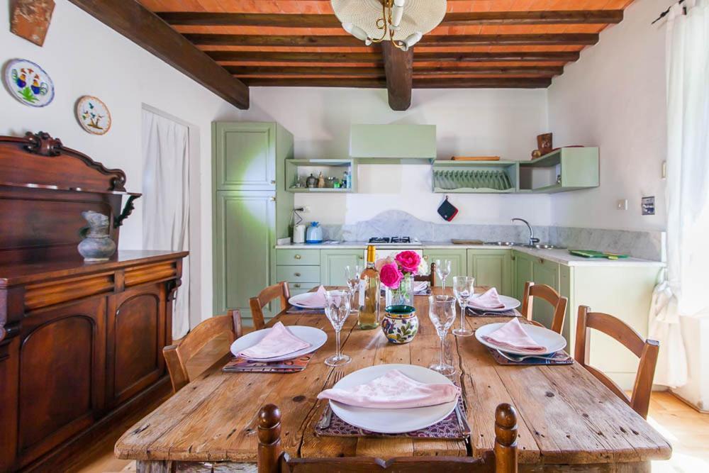 Il Capriolo Villa San Cerbone ภายนอก รูปภาพ